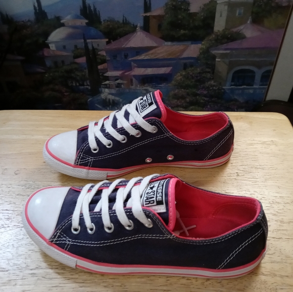 🏀😘CONVERSE ALL STAR LADY WEAR⛵SIZE 6,PINK,BLACK,WHITE COLOR.🌅 - Picture 3 of 16